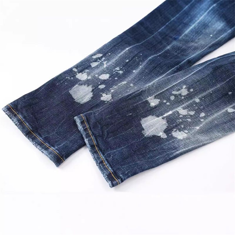 Exclusive dsquared2  New Hole Jeans — 28 — Detail View