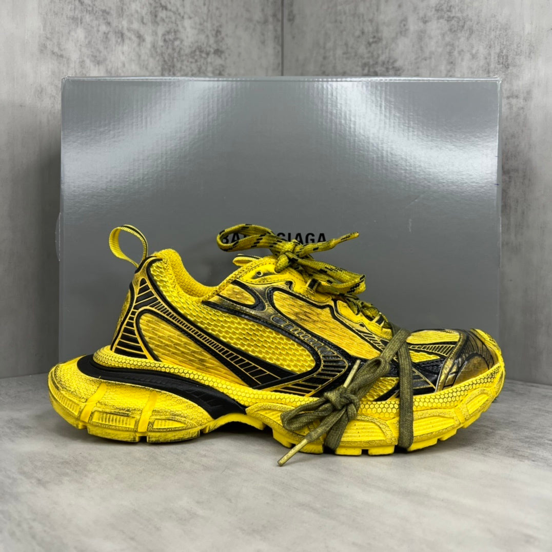 Exclusive Balenciaga Limited Edition Couple's Style Shoe — Style 1 — Size 36 — Side View