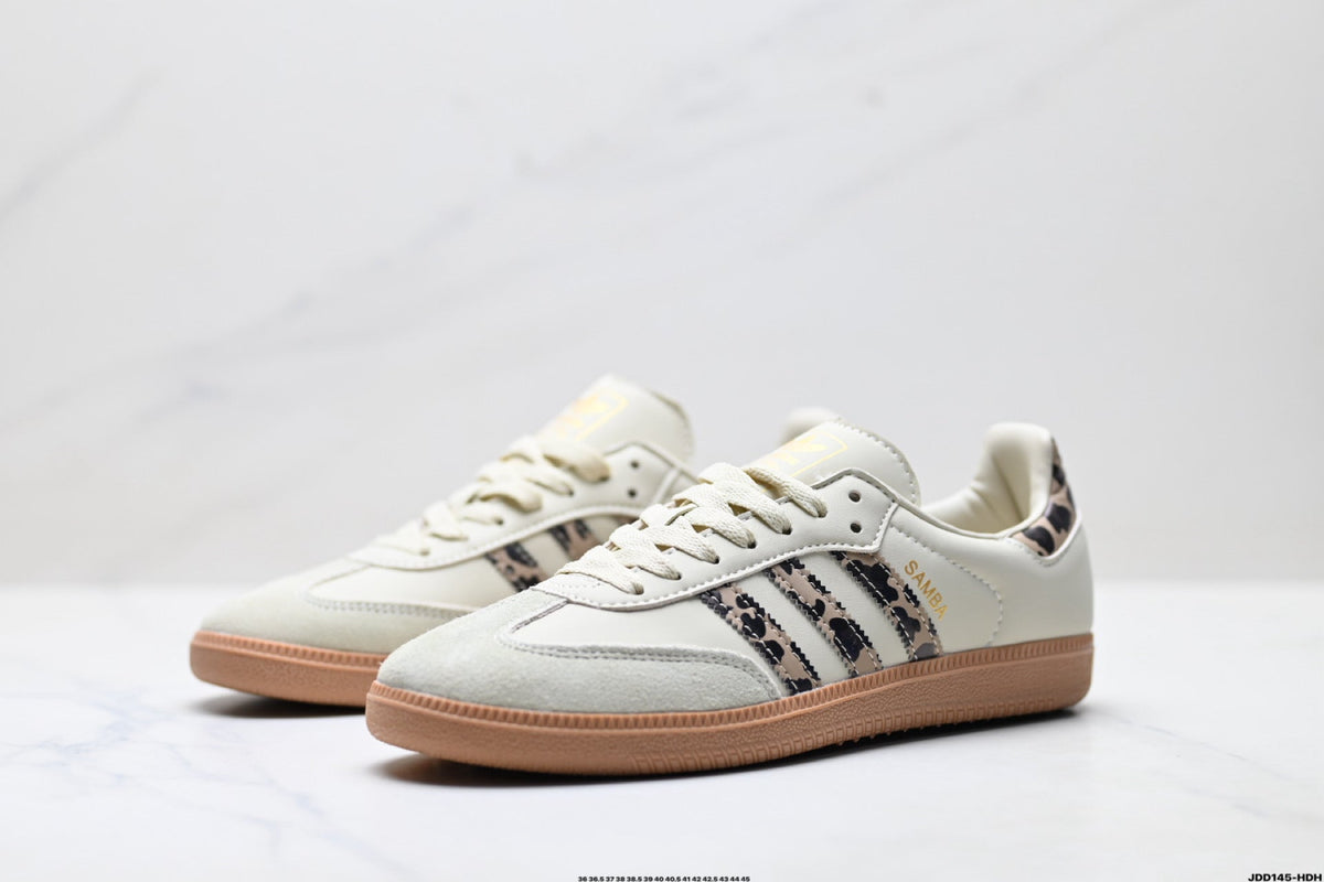 Exclusive Adidas Samba Classic Low-Top Sneakers — EU 36 / US M4 / W5.5 / 23CM — Top View