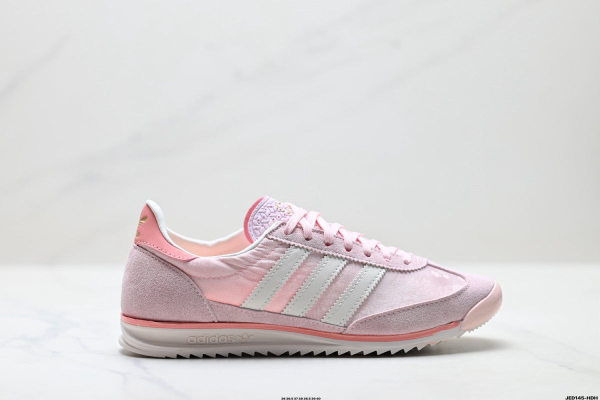 Exclusive Adidas Originals Retro Casual Sneakers – Classic & Versatile — EU 36 / US M4 / W5.5 / 23CM — Lifestyle View