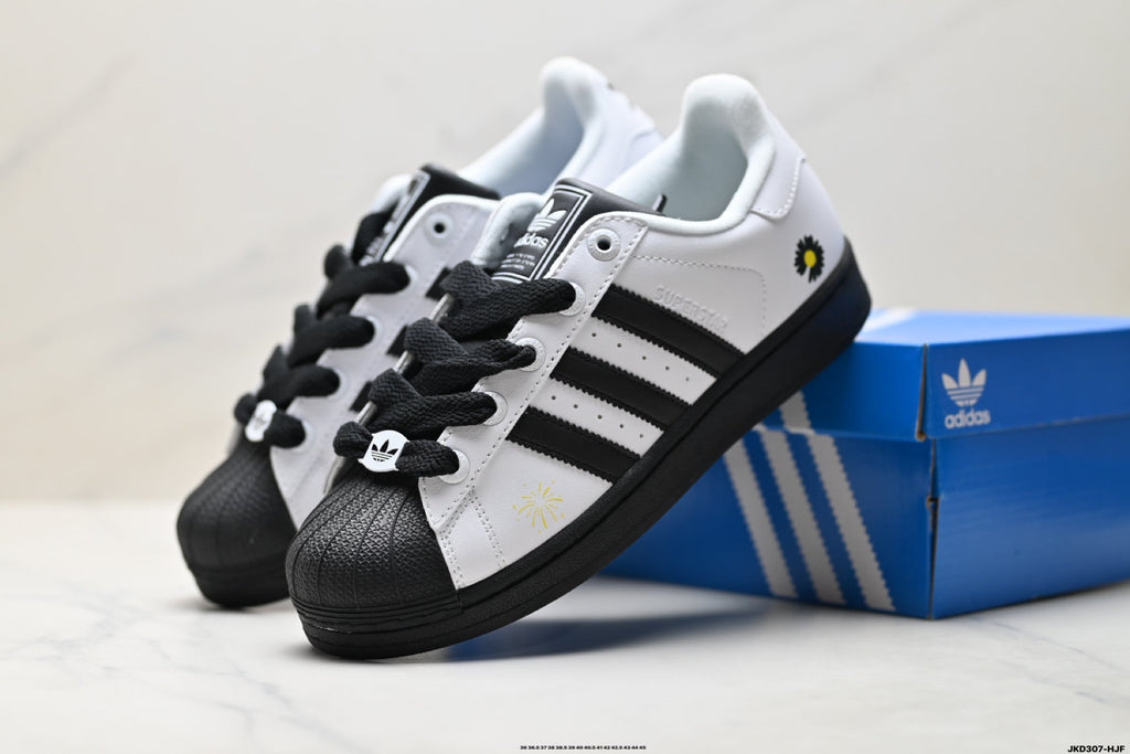 Exclusive Adidas  Classic Black & White Superstar Sneakers — EU 36 / US M4 / W5.5 / 23CM — Side View