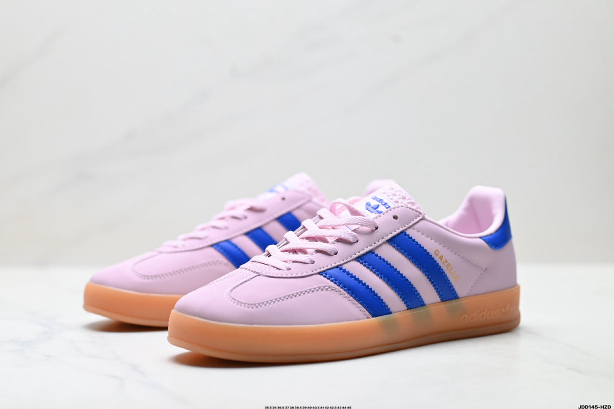 Exclusive Adidas Classic Low Top Sneakers — EU 36 / US M4 / W5.5 / 23CM — Top View
