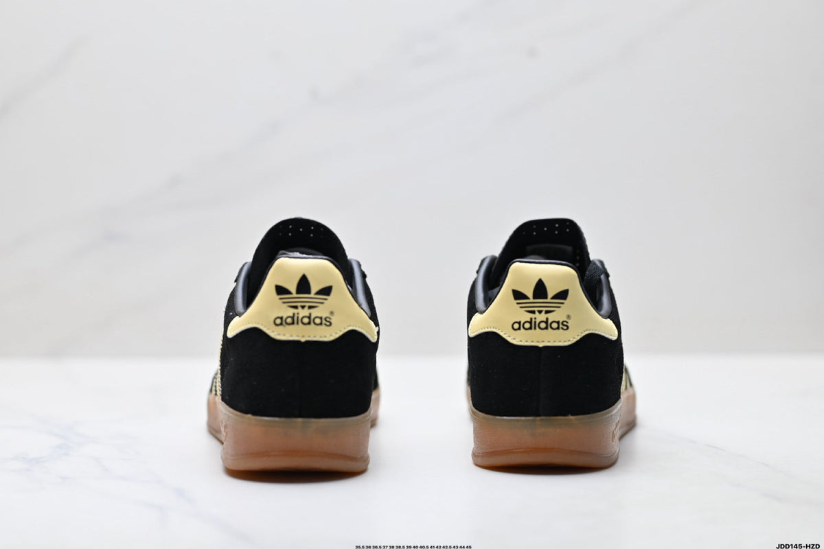 Exclusive Adidas Classic Low Top Sneakers | — EU 36 / US M4 / W5.5 / 23CM — Alternate View 9