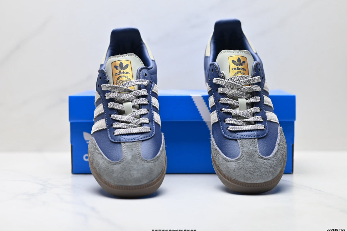Exclusive Adidas Retro Low Top Sneakers | Classic Football Style Casual Shoes — EU 36 / US M4 / W5.5 / 23CM — Detail View
