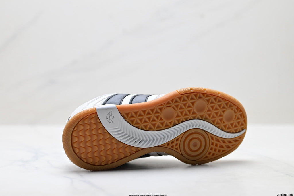 Exclusive Adidas Predator Mundial Sneakers — EU 36 / US M4 / W5.5 / 23CM — Alternate View 10
