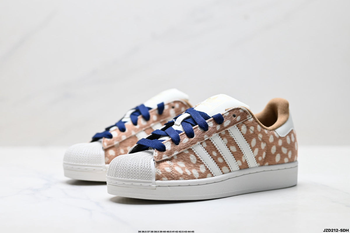 Exclusive Adidas Originals Superstar Classic Sneakers — EU 36 / US M4 / W5.5 / 23CM — Top View