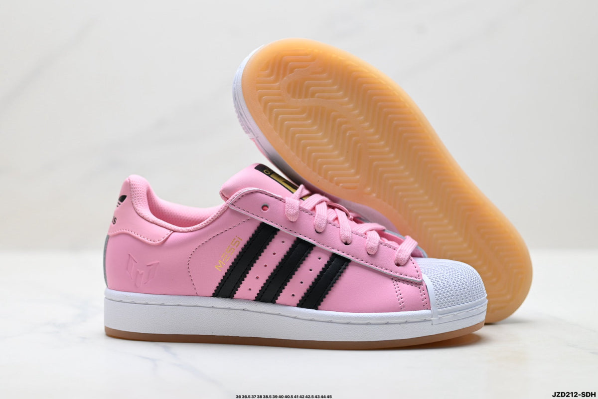Exclusive Adidas Originals Superstar Classic Sneakers — EU 36 / US M4 / W5.5 / 23CM — Back View