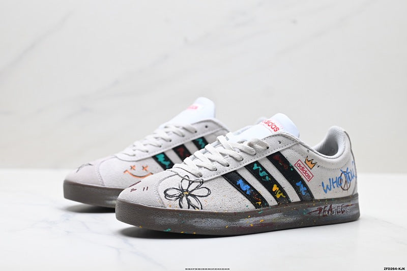 Exclusive Adidas K81802350 Unisex Casual Sneakers — White/Graphic — Size EU 36 / US M4 / W5.5 / 23CM — Alternate View 7