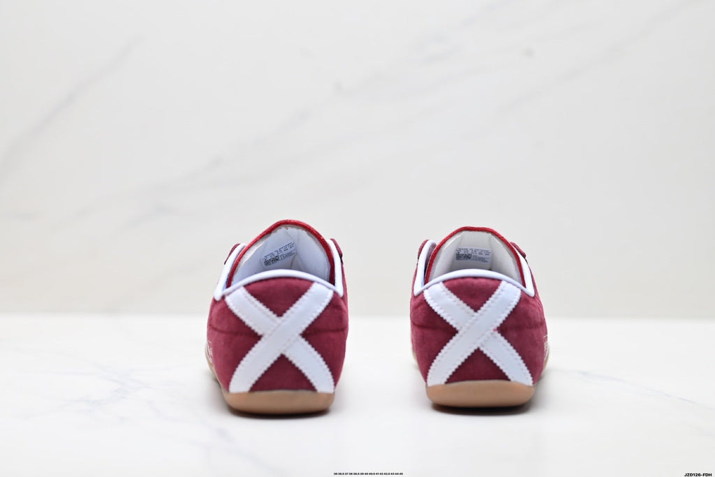 Exclusive Adidas K81801450 Unisex Casual Sneakers #4 — Burgundy — Size EU 36 / US M4 / W5.5 / 23CM — Top View