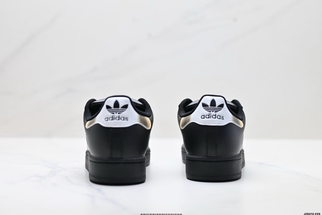 Exclusive Adidas K81801450 Unisex Shell-Toe Sneakers — Black/White — Size EU 36 / US M4 / W5.5 / 23CM — Top View