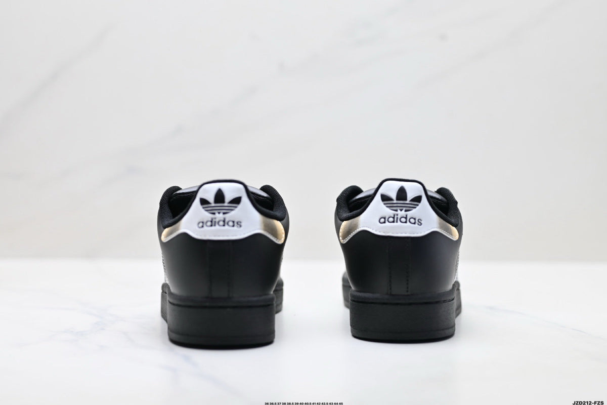 Exclusive Adidas K81801450 Unisex Shell-Toe Sneakers — Black/White — Size EU 36 / US M4 / W5.5 / 23CM — Top View