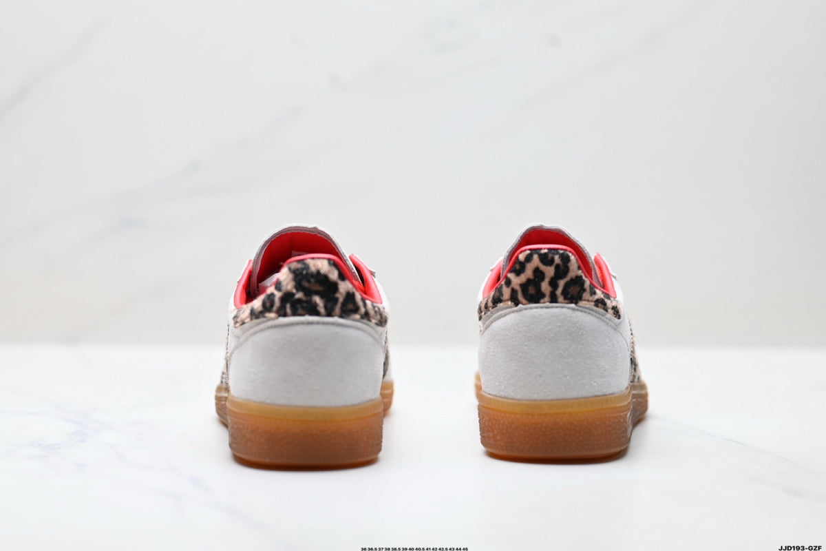 Exclusive Adidas K81801450 Unisex Casual Sneakers #3 — White/Red — Size EU 36 / US M4 / W5.5 / 23CM — Top View