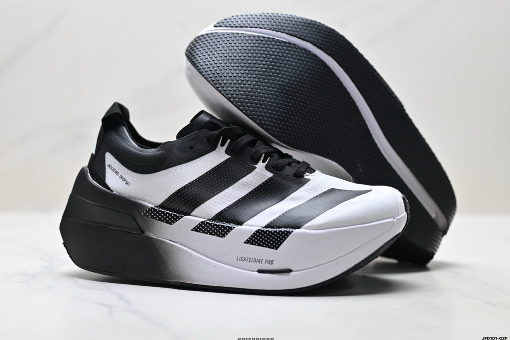 Exclusive Adidas K81801650 Men's Running Shoes #2 — Black/White — Size EU 40 / US M7 / W8.5 / 25CM — Detail View