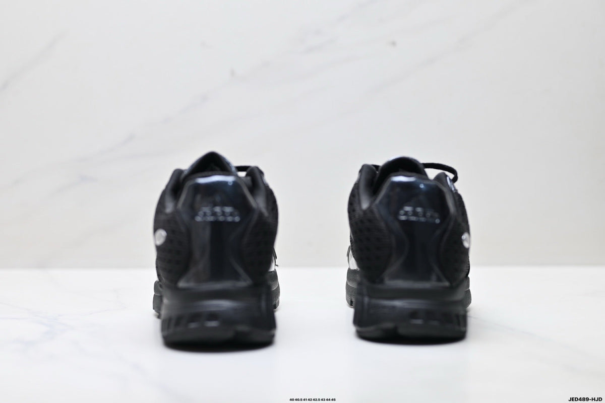 Exclusive Adidas K81801550 Men's Running Shoes #2 — Black/Silver #1 — Size EU 40 / US M7 / W8.5 / 25CM — Top View