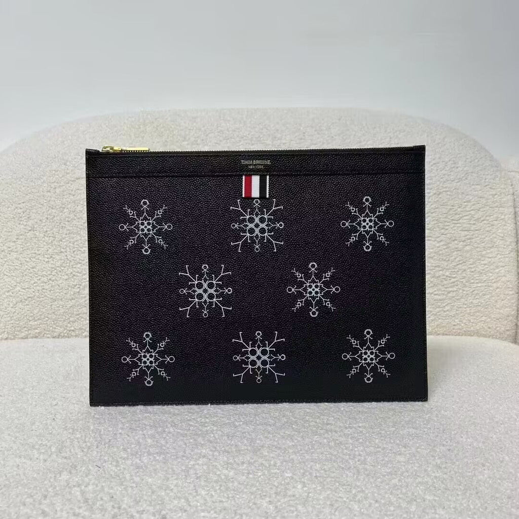 Exclusive 2025 Top-grade cowhide clutch — Large 33CM*25CM — Side View
