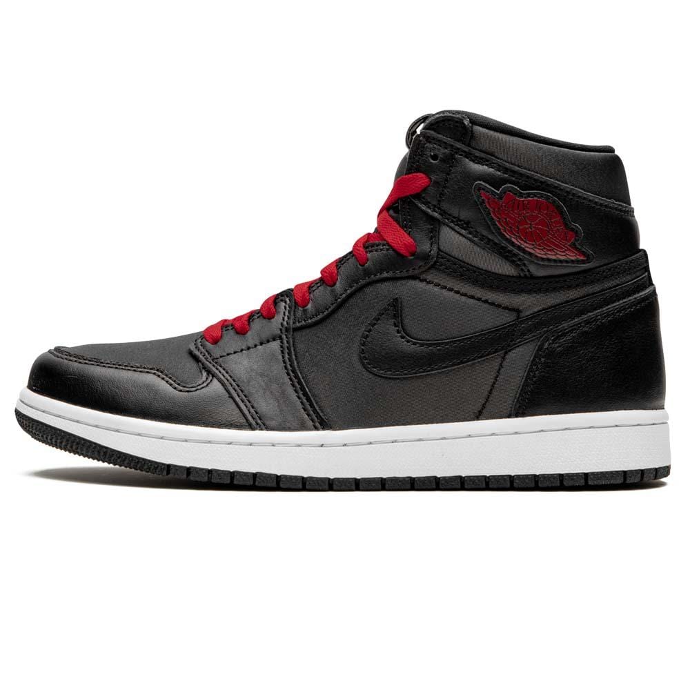 Exclusive Air Jordan 1 Retro High OG 'Black Gym Red' — UK 3 | EU 35.5 | US 3.5 — Front View