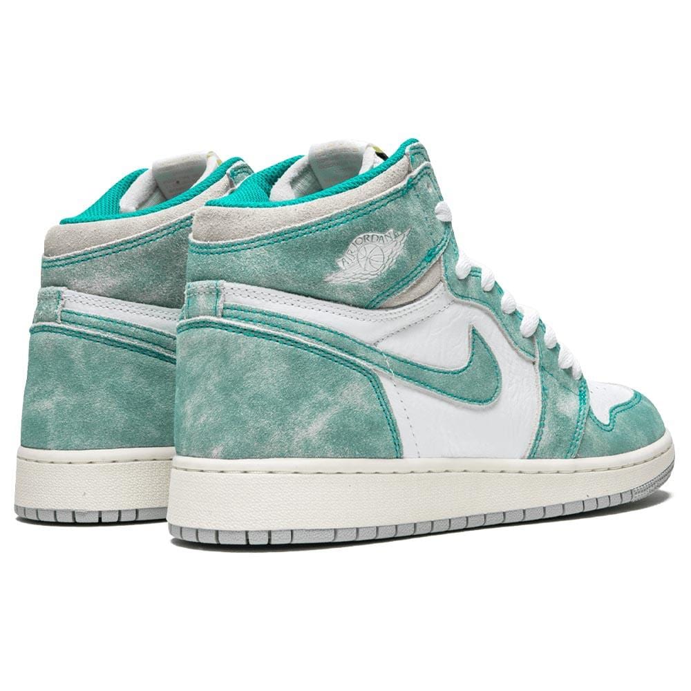 Exclusive Air Jordan 1 Retro High OG GS 'Turbo Green' — UK 13.5 | EU 32 | US 1Y — Back View