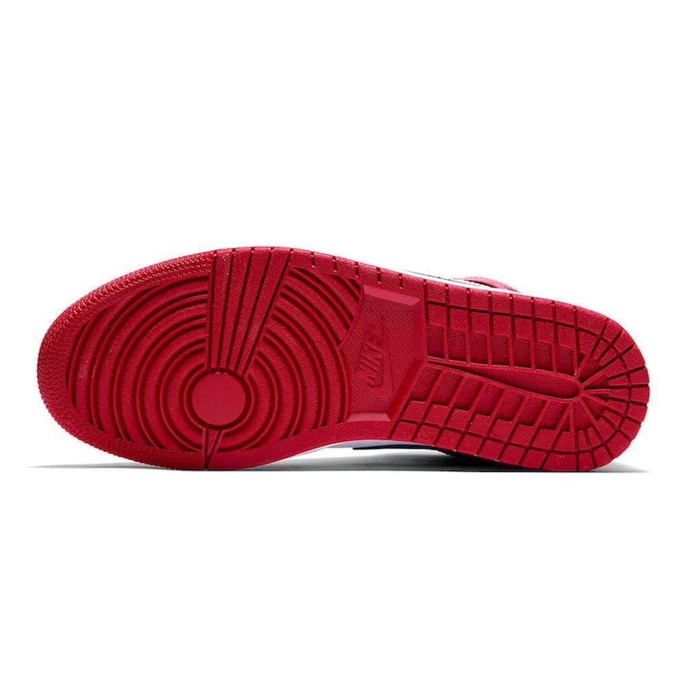 Exclusive Air Jordan 1 Mid 'Chicago' 2020 — UK 3 | EU 35.5 | US 3.5 — Detail View